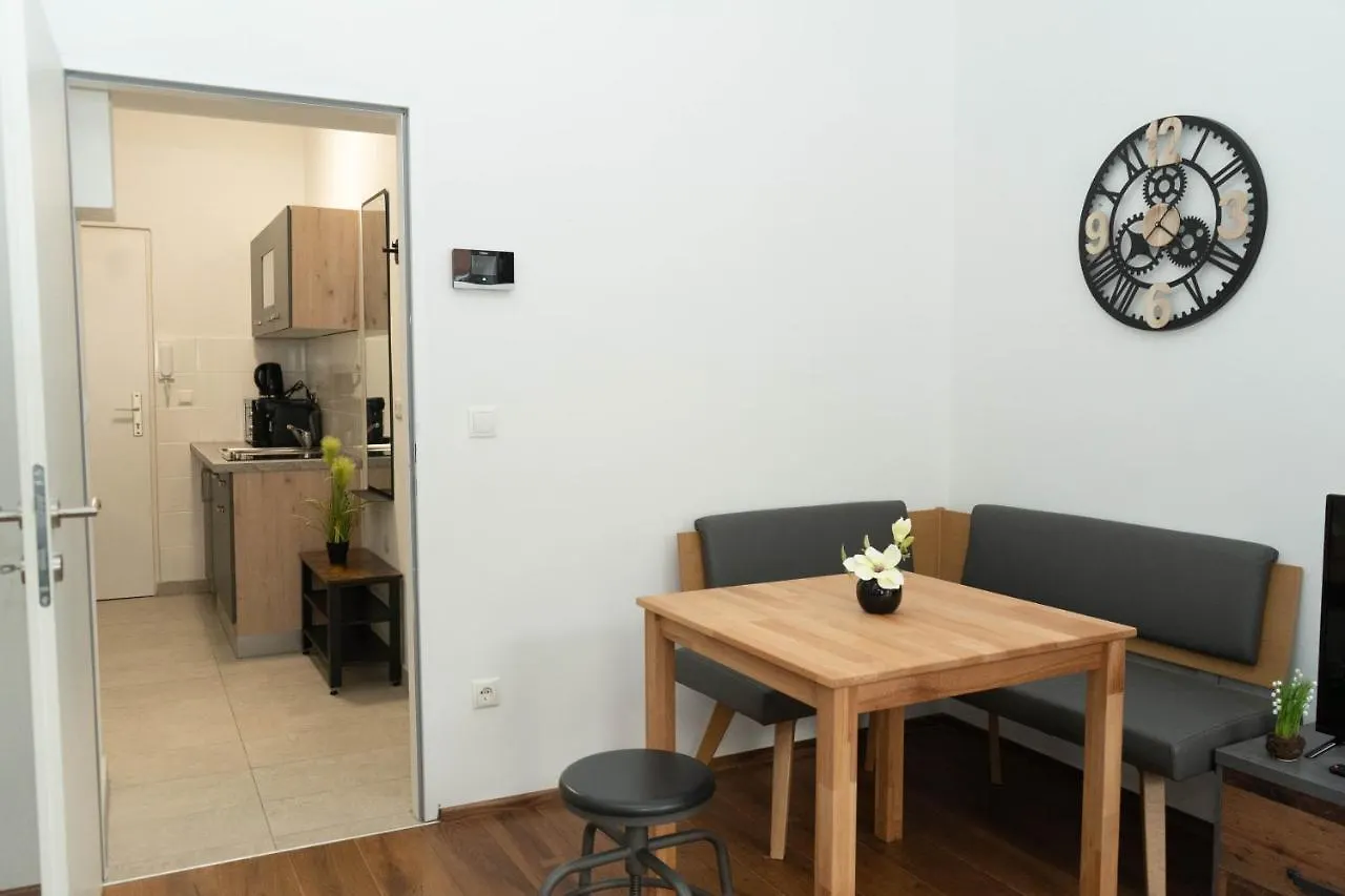 Wonderful, Modern City Center Apartment Wiedeń